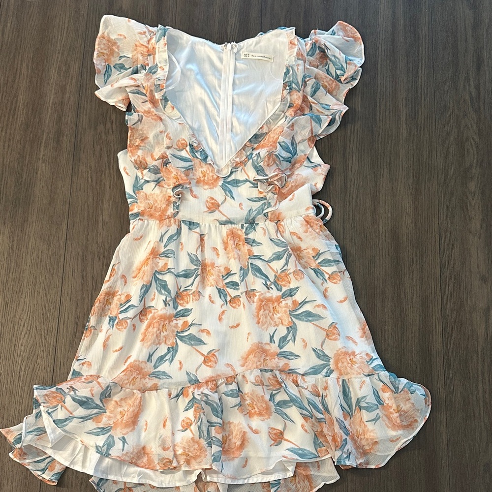 Here Comes the Sun - Floral Ruffle Dress
